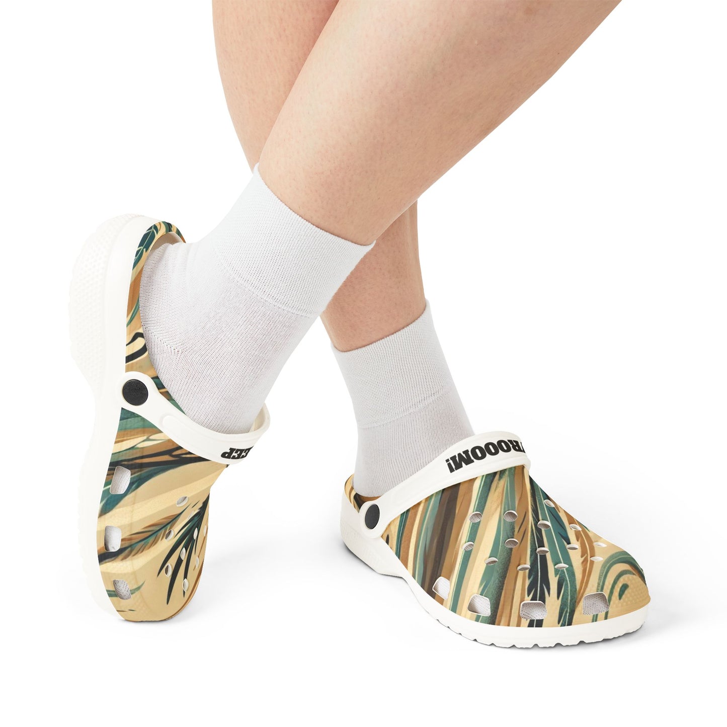 Road Runners – Desert Speed Clogs